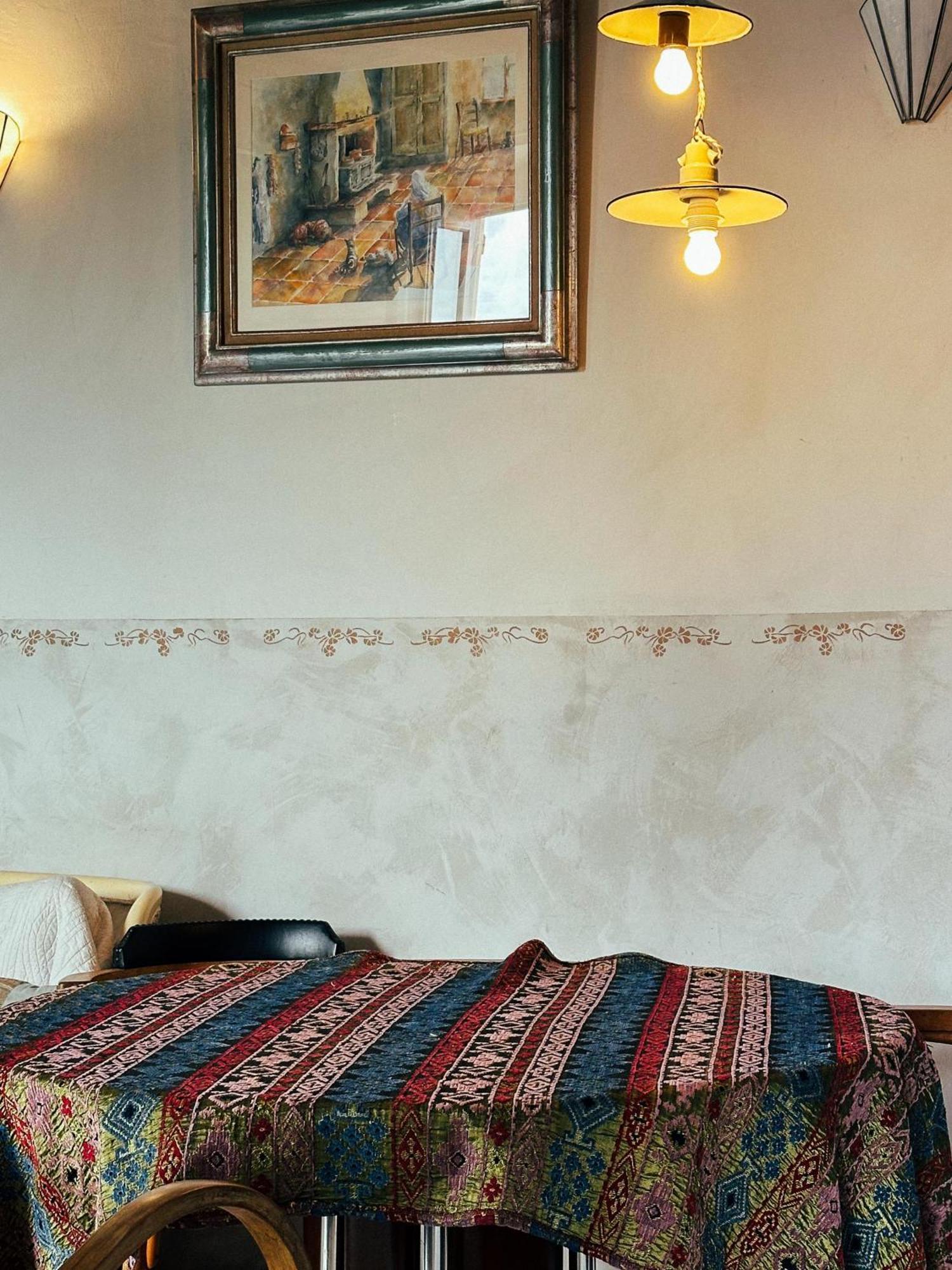 Homestay Casaluna, Dans Maison De Village *